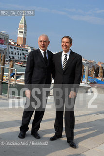 © 03/06/09 - - Venezia - Museo Punta della Dogana - Red Carpet - Francesco Bonami - Jeff Koons ©Graziano Arici/Rosebud2