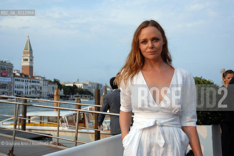 © 03/06/09 - - Venezia - Museo Punta della Dogana - Red Carpet - Stella McCartney  ©Graziano Arici/Rosebud2