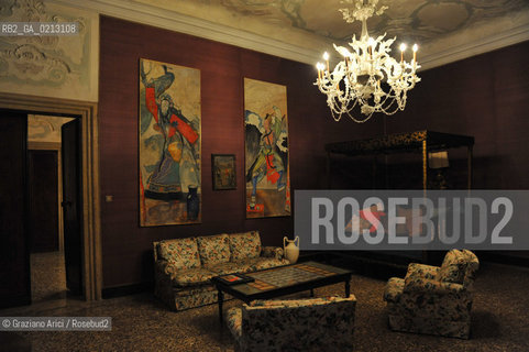 VENICE 21/06/09 - THE FASHION DESIGNER PIERRE CARDIN IN HIS PALACE IN VENICE CA BRAGADIN  : THE PALACE IN THE 18TH CENTURY WAS THE PALACE WHERE LIVED THE WELL KNOWN LIBERTINE GIACOMO CASANOVA  ©Graziano Arici/Rosebud2 MODA STILISTA