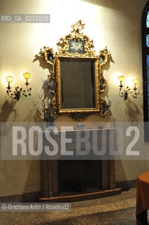 VENICE 21/06/09 - THE FASHION DESIGNER PIERRE CARDIN IN HIS PALACE IN VENICE CA BRAGADIN  : THE PALACE IN THE 18TH CENTURY WAS THE PALACE WHERE LIVED THE WELL KNOWN LIBERTINE GIACOMO CASANOVA  ©Graziano Arici/Rosebud2 MODA STILISTA