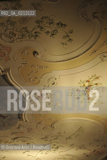 VENICE 21/06/09 - THE FASHION DESIGNER PIERRE CARDIN IN HIS PALACE IN VENICE CA BRAGADIN  : THE PALACE IN THE 18TH CENTURY WAS THE PALACE WHERE LIVED THE WELL KNOWN LIBERTINE GIACOMO CASANOVA  ©Graziano Arici/Rosebud2 MODA STILISTA