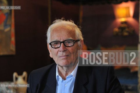 VENICE 21/06/09 - THE FASHION DESIGNER PIERRE CARDIN IN HIS PALACE IN VENICE CA BRAGADIN  : THE PALACE IN THE 18TH CENTURY WAS THE PALACE WHERE LIVED THE WELL KNOWN LIBERTINE GIACOMO CASANOVA  ©Graziano Arici/Rosebud2 MODA STILISTA