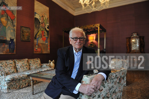 VENICE 21/06/09 - THE FASHION DESIGNER PIERRE CARDIN IN HIS PALACE IN VENICE CA BRAGADIN  : THE PALACE IN THE 18TH CENTURY WAS THE PALACE WHERE LIVED THE WELL KNOWN LIBERTINE GIACOMO CASANOVA  ©Graziano Arici/Rosebud2 MODA STILISTA