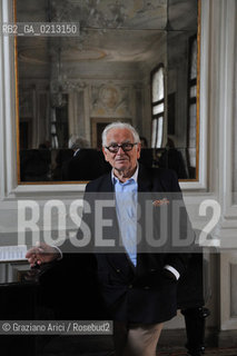VENICE 21/06/09 - THE FASHION DESIGNER PIERRE CARDIN IN HIS PALACE IN VENICE CA BRAGADIN  : THE PALACE IN THE 18TH CENTURY WAS THE PALACE WHERE LIVED THE WELL KNOWN LIBERTINE GIACOMO CASANOVA  ©Graziano Arici/Rosebud2 MODA STILISTA