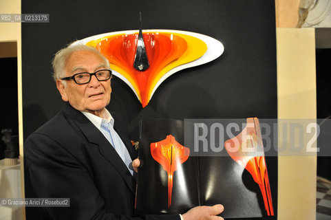 VENICE 21/06/09 - THE FASHION DESIGNER PIERRE CARDIN IN THE SHOW -ROOM OF HIS FORNITURE IN HIS PALACE IN VENICE CA BRAGADIN  : THE PALACE IN THE 18TH CENTURY WAS THE PALACE WHERE LIVED THE WELL KNOWN LIBERTINE GIACOMO CASANOVA  ©Graziano Arici/Rosebud2 MODA STILISTA