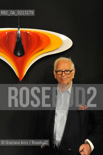 VENICE 21/06/09 - THE FASHION DESIGNER PIERRE CARDIN IN THE SHOW -ROOM OF HIS FORNITURE IN HIS PALACE IN VENICE CA BRAGADIN  : THE PALACE IN THE 18TH CENTURY WAS THE PALACE WHERE LIVED THE WELL KNOWN LIBERTINE GIACOMO CASANOVA  ©Graziano Arici/Rosebud2 MODA STILISTA