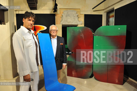 VENICE 21/06/09 - THE FASHION DESIGNER PIERRE CARDIN AND HIS NEPHEW RODRIGO BASILICATI IN THE SHOW -ROOM OF HIS FORNITURE IN HIS PALACE IN VENICE CA BRAGADIN  : THE PALACE IN THE 18TH CENTURY WAS THE PALACE WHERE LIVED THE WELL KNOWN LIBERTINE GIACOMO CASANOVA  ©Graziano Arici/Rosebud2 MODA STILISTA