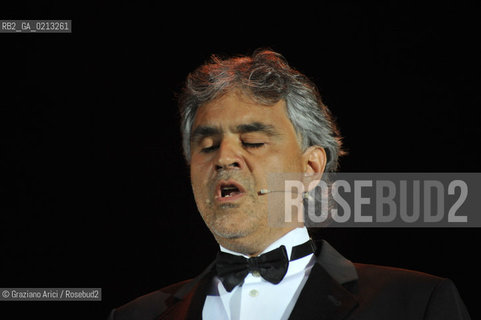 VENICE 1/07/09 - THE SINGER ANDREA BOCELLI SINGS IN VENICE - ©Graziano Arici/Rosebud2 CANTANTE MUSICA POP LIRICA