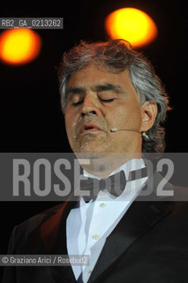 VENICE 1/07/09 - THE SINGER ANDREA BOCELLI SINGS IN VENICE - ©Graziano Arici/Rosebud2 CANTANTE MUSICA POP LIRICA