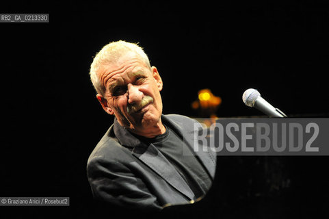 VENICE 31/07/09 - THE SINGER AND COMPONIST PAOLO CONTE IN CONCERT IN VENICE @ Graziano Arici/Rosebud2 MUSICA CANTAUTORE