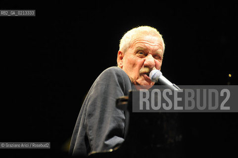 VENICE 31/07/09 - THE SINGER AND COMPONIST PAOLO CONTE IN CONCERT IN VENICE @ Graziano Arici/Rosebud2 MUSICA CANTAUTORE