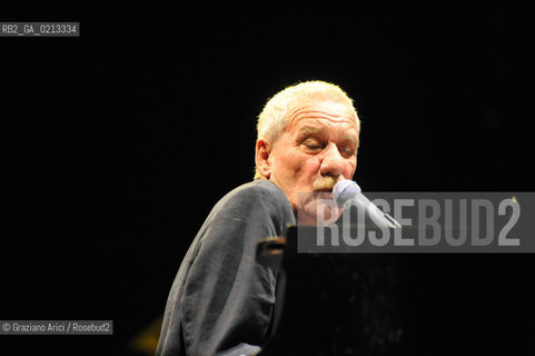 VENICE 31/07/09 - THE SINGER AND COMPONIST PAOLO CONTE IN CONCERT IN VENICE @ Graziano Arici/Rosebud2 MUSICA CANTAUTORE