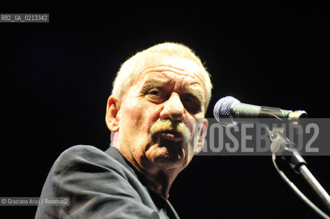 VENICE 31/07/09 - THE SINGER AND COMPONIST PAOLO CONTE IN CONCERT IN VENICE @ Graziano Arici/Rosebud2 MUSICA CANTAUTORE