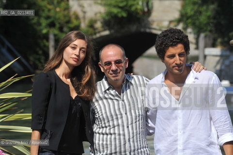 01/9/09  - THE 66 THE VENICE FILM FESTIVAL:  FILM BAARIA : THE DIRECTOR GIUSEPPE TORNATORE WITH THE ACTRESS MARGARETH MADE AND THE ACTOR FRANCESCO SCIANNA @ Graziano Arici/Rosebud2