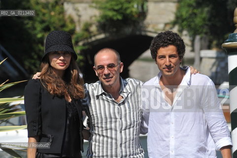 01/9/09  - THE 66 THE VENICE FILM FESTIVAL:  FILM BAARIA : THE DIRECTOR GIUSEPPE TORNATORE WITH THE ACTRESS MARGARETH MADE AND THE ACTOR FRANCESCO SCIANNA @ Graziano Arici/Rosebud2