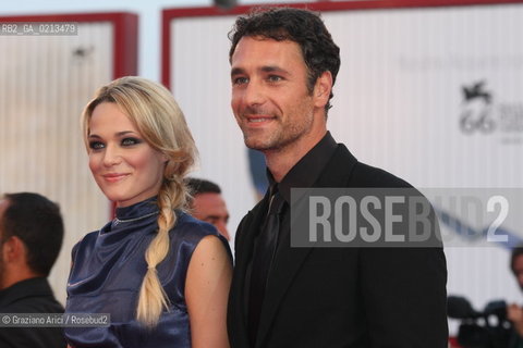02/09/2009 - VENICE 66th FILM FESTIVAL - RED CARPET FILM BAARíA - THE ACTORS LAURA CHIATTI AND RAUL BOVA  ATTEND THE OPENING CEREMONY