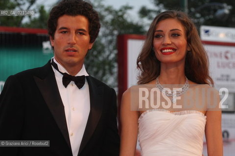 02/09/2009 - VENICE 66th FILM FESTIVAL - RED CARPET FILM BAARíA - THE ACTORS MARGARETH MADE AND FRANCESCO SCIANNA AT THE OPENING CEREMONY