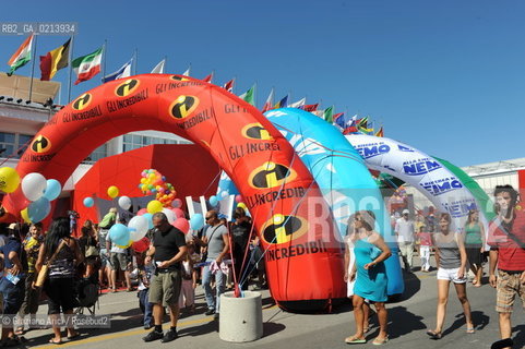 Italy, Venice - September 06th, 2009.66th VENICE INTERNATIONAL FILM FESTIVAL - RED CARPET OF THE FILM TOY STORY 2  GOLDEN LION FOR LIFETIME ACHIEVEMENT TO JOHN LASSETER .  ©Graziano Arici/Rosebud2 PIXAR WALT DISNEY PALAZZO DEL CINEMA