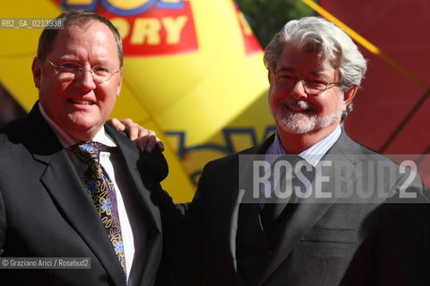 Italy, Venice - September 06th, 2009.66th VENICE INTERNATIONAL FILM FESTIVAL - GOLDEN LION FOR LIFETIME ACHIEVEMENT TO JOHN LASSETER AND THE PIXAR DIRECTORS. THE DIRECTORS JOHN LASSETER AND GEORGE LUCAS