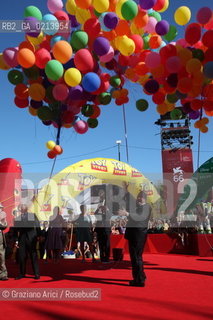 Italy, Venice - September 06th, 2009.66th VENICE INTERNATIONAL FILM FESTIVAL - GOLDEN LION FOR LIFETIME ACHIEVEMENT TO JOHN LASSETER AND THE PIXAR DIRECTORS. THE DIRECTOR JOHN LASSETER RELEASE BALOONS IN THE AIR DURING THE PREMIERE