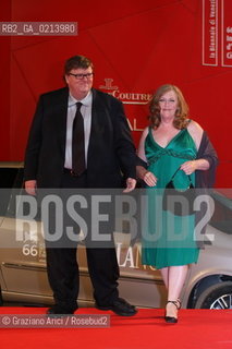 Italy, Venice - September 06th, 2009.66th VENICE INTERNATIONAL FILM FESTIVAL - FILM:CAPITALISM: A LOVE STORY. RED CARPET - THE DIRECTOR MICHAEL MOORE WITH HIS WIFE KATHLEEN GLYNN