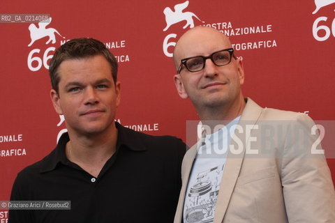 Italy, Venice - September 06th, 2009.66th VENICE INTERNATIONAL FILM FESTIVAL - FILM: THE INFORMANT! - THE DIRECTOR STEVEN SODERBERGH WITH THE ACTOR MATT DAMON.