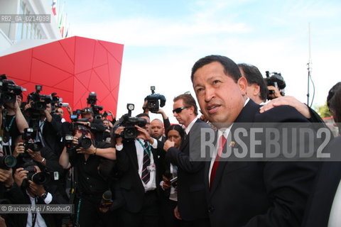Italy, Venice - September 06th, 2009.66th VENICE INTERNATIONAL FILM FESTIVAL - RED CARPET FILM: SOUTH OF THE BORDER. THE DIRECTOR OLIVER STONE WITH THE VENEZUELAS PRESIDENT UGO CHAVEZ