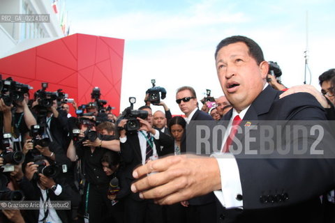 Italy, Venice - September 06th, 2009.66th VENICE INTERNATIONAL FILM FESTIVAL - RED CARPET FILM: SOUTH OF THE BORDER. THE DIRECTOR OLIVER STONE WITH THE VENEZUELAS PRESIDENT UGO CHAVEZ