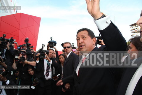 Italy, Venice - September 06th, 2009.66th VENICE INTERNATIONAL FILM FESTIVAL - RED CARPET FILM: SOUTH OF THE BORDER. THE DIRECTOR OLIVER STONE WITH THE VENEZUELAS PRESIDENT UGO CHAVEZ