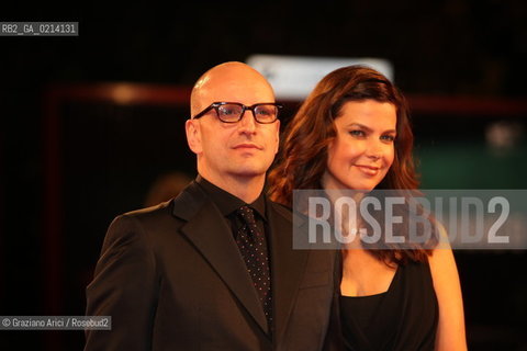 Italy, Venice - September 07th, 2009.66th VENICE INTERNATIONAL FILM FESTIVAL - RED CARPET FILM: THE INFORMANT! - THE DIRECTOR STEVEN SODERBERGH WITH HIS WIFE JULES ASNER