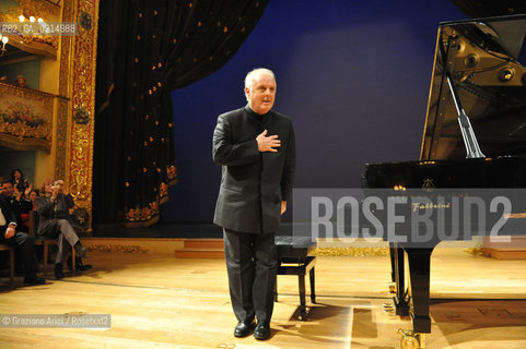 Venice - december, 12th 2009 - The conductor and pianist Daniel Barenboim in concert in the Gran Teaatro La Fenice of Venice and where receives the Prize A life in the Music ©Graziano Arici/Rosebud2