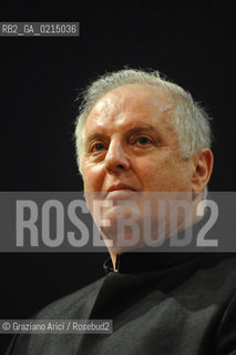 Venice - december, 12th 2009 - The conductor and pianist Daniel Barenboim in concert in the Gran Teaatro La Fenice of Venice and where receives the Prize A life in the Music ©Graziano Arici/Rosebud2
