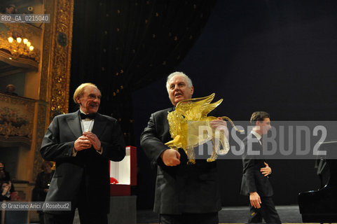 Venice - december, 12th 2009 - The conductor and pianist Daniel Barenboim in concert in the Gran Teaatro La Fenice of Venice and where receives the Prize A life in the Music ©Graziano Arici/Rosebud2