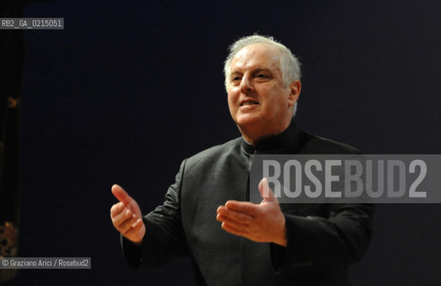 Venice - december, 12th 2009 - The conductor and pianist Daniel Barenboim in concert in the Gran Teaatro La Fenice of Venice and where receives the Prize A life in the Music ©Graziano Arici/Rosebud2