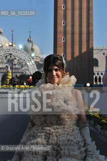 Venice7 februry 2010 - Carnival in St.Marks Square in Venice : Volo dellAngelo  Angel flight by countess Bianca Brandolini dAdda ©Graziano Arici/Rosebud2 carnevale maschera