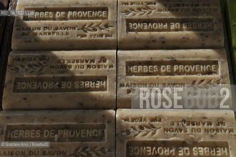 Arles (France - Provence - Provenza) 8/09 - market soap  ©Graziano Arici/Rosebud2 geo sapone gastronomia