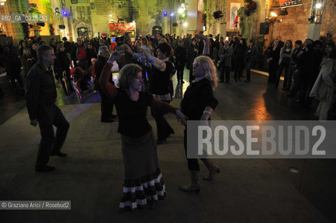 Arles (France - Provence - Provenza) 8/09 -Feria de Paques ©Graziano Arici/Rosebud2 geo toro flamenco ballo