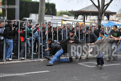 Arles (France - Provence - Provenza) 8/09 -Feria de Paques  horses and bulls ©Graziano Arici/Rosebud2 geo cavallo toro