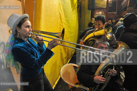Arles (France - Provence - Provenza) 8/09 -Feria de Paques Caffe van Gogh ©Graziano Arici/Rosebud2 geo musica.