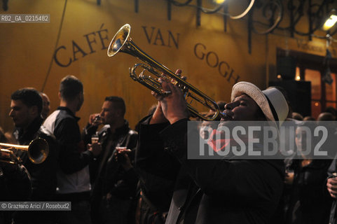 Arles (France - Provence - Provenza) 8/09 -Feria de Paques Caffe van Gogh ©Graziano Arici/Rosebud2 geo musica.