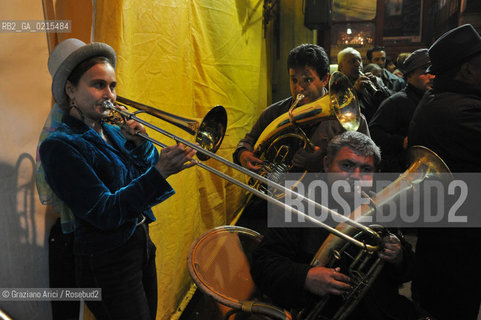 Arles (France - Provence - Provenza) 8/09 -Feria de Paques Caffe van Gogh ©Graziano Arici/Rosebud2 geo musica.