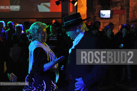 Arles (France - Provence - Provenza) 8/09 -Feria de Paques flamenco ©Graziano Arici/Rosebud2 geo musica ballo.