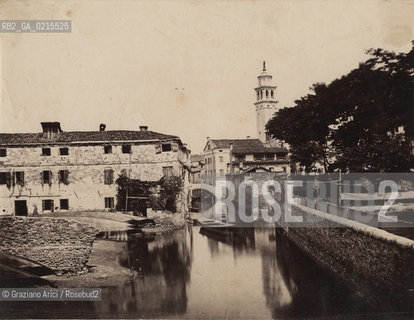 -VENEZIA, SQUERO AI CARMINI, SENZA DATA. STAMPA ALLALBUMINA  INCOLLATA SU CARTONCINO, CM 23,5X18  ©ARCHIVIO Graziano Arici/Rosebud2   FOTOANTICHE.-VENICE, CARMINI S SQUERO, UNDATED. ALBUMEN PHOTOGRAPH MOUNTED ON CARDBOARD, CM 23,5X18 ©Graziano Arici / rosebud2