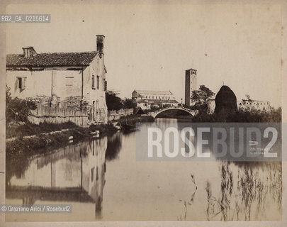 -VENEZIA, CANALE DI TORCELLO, SENZA DATA. STAMPA ALLALBUMINA INCOLLATA SU CARTONCINO, CM 25,9X20,7 ©ARCHIVIO Graziano Arici/Rosebud2  , FOTOANTICHE.-VENICE, TORCELLO CANAL, UNDATED. ALBUMEN PHOTOGRAPH MOUNTED ON CARDBOARD, CM 25,9X20,7 ©Graziano Arici/Rosebud2 