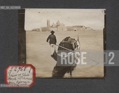-VENEZIA, VISTA DELL ISOLA DI SAN GIORGIO, SENZA DATA. STAMPA ALLALBUMINA INCOLLATA SU CARTONCINO, CM 11,3X9 ©ARCHIVIO Graziano Arici/Rosebud2   FOTOANTICHE.-VENICE, VIEW OF ST. GEORGE ISLAND, UNDATED. ALBUMEN PHOTOGRAPH MOUNTED ON CARDBOARD, CM 11,3X9 ©Graziano Arici / rosebud2