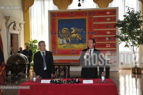 Venice 17/5/10 - The minister for the Reform Umberto Bossi, visiting Venice, with the Veneto Governor Luca Zaia  politica Lega  ©Graziano Arici/Rosebud2