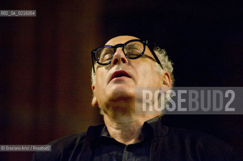 Venice 13/5/10 - The composer and pianist Michael Nyman in concert in Frari Church in Venice, in front of the well-known Tizianòs painting Assunta musica pianista ©Graziano Arici/Rosebud2