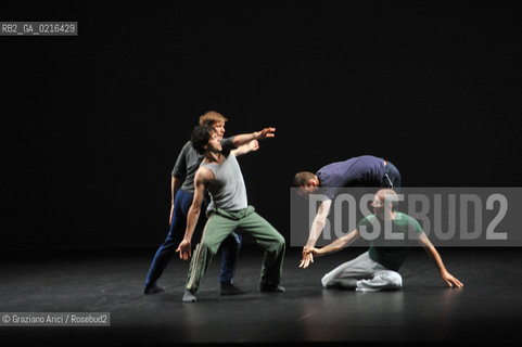 VENICE 4/6/10 - Biennale Danza 2010 : The Golden Lion 2010 for Lifetime Achievement in Dance to the dancer and choreographer William Forsythe: the ballett N.N.N.N coreographed by W.Forsythe danza balletto Leone dOro alla Carriera ©Graziano Arici/Rosebud2