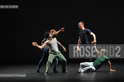 VENICE 4/6/10 - Biennale Danza 2010 : The Golden Lion 2010 for Lifetime Achievement in Dance to the dancer and choreographer William Forsythe: the ballett N.N.N.N coreographed by W.Forsythe danza balletto Leone dOro alla Carriera ©Graziano Arici/Rosebud2