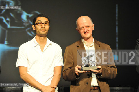 VENICE 4/6/10 - Biennale Danza 2010 : The Silver Lion for the Performing Arts Sector 2010 is given to P.A.R.T.S.  and to Theofield Van Rompay and Salvador Sanchis -  from left:The dancer and Director of Biennale Danza Ismael Ivo, Salvador Sanchis, Theofield Van Rompay and the Biennale President Paolo Baratta  danza balletto Leone dOro alla Carriera ©Graziano Arici/Rosebud2 VENICE 4/6/10 - Biennale Danza 2010 : The Silver Lion for the Performing Arts Sector 2010 is given to P.A.R.T.S.  and to Theofield Van Rompay and Salvador Sanchis -  from left: Salvador Sanchis and Theofield Van Rompay   danza balletto Leone dOro alla Carriera ©Graziano Arici/Rosebud2